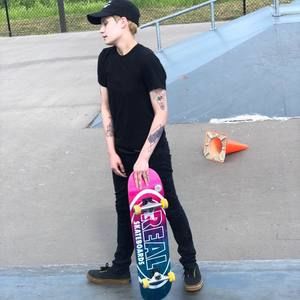 Meet your Posher, Alex